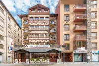 Montecarlo Hotels in 