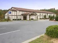 阿爾伯馬爾美洲最佳價值套房飯店 斯坦利縣住宿飯店