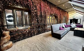 Stirk House Hotel - Housity