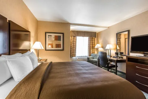 Comfort Inn & Suites