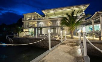 Down South 118 Beach Resort - Housity