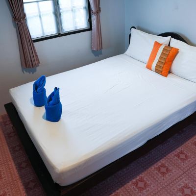 Bungalow with Sea View JP Resort Koh Tao Promo Code