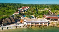 Royal Cliff Zanzibar Hotele w: 