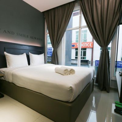 標準大床房 武吉加里爾斯里佩塔靈99號飯店優惠