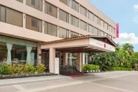 Ramada Plaza by Wyndham Karachi Airport Hotel Hotels in 