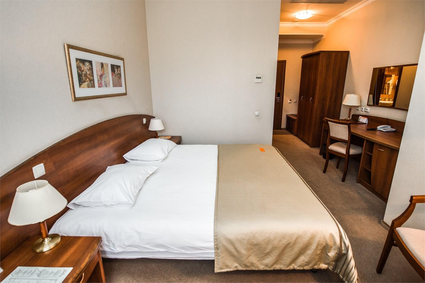 标准房带双人床