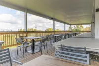 The Bridges Hotel