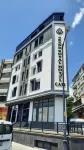 Grand Royal Hotel
