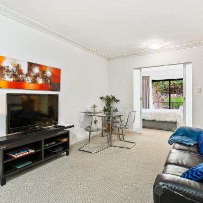 Apartment with Balcony nesuto Mounts Bay Promo Code