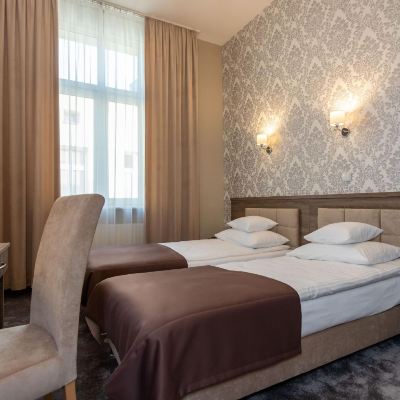 Standard Twin Room Hotel Maximum Promo Code