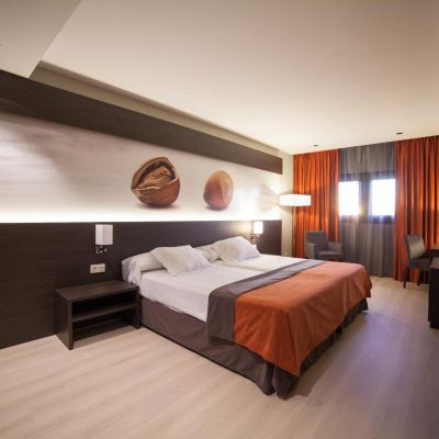 Standard Room, 2 Twin Beds Brea's Hotel Promo Code