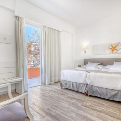 Superior Double Room Morlans Garden Promo Code