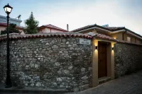 Villa Zoi A Stay to Remember Guesthouse in Elbasan Castle I Via Egnatia I Old Town Các khách sạn ở 