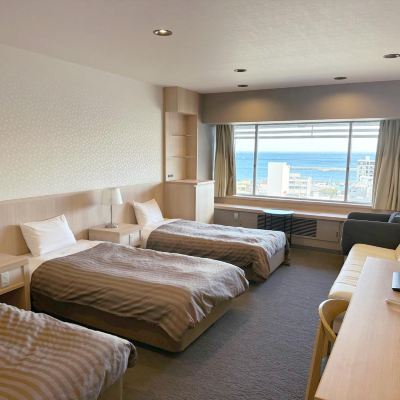 スーペリアオーシャンビュールーム(ご利用人数3名) 熱海ニューフジヤホテル クーポン