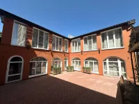 Na Kaminskogo Hotel