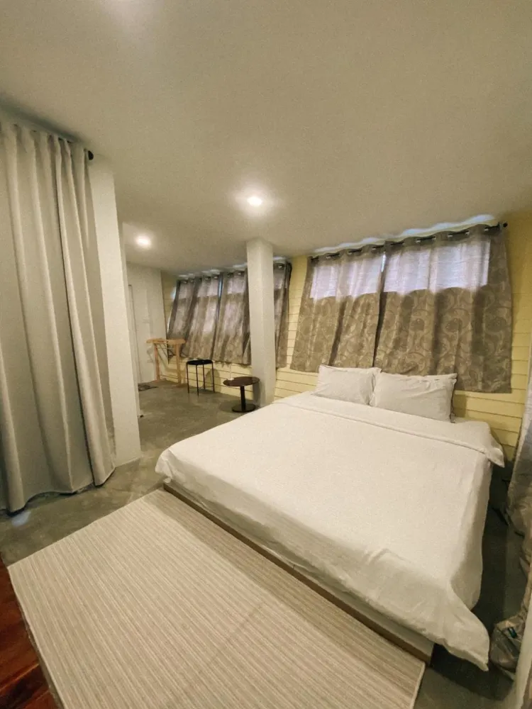 ห้องสตูดิโอ เตียงคิง