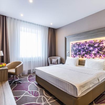 Suite "Main Avenue" Tenet Promo Code