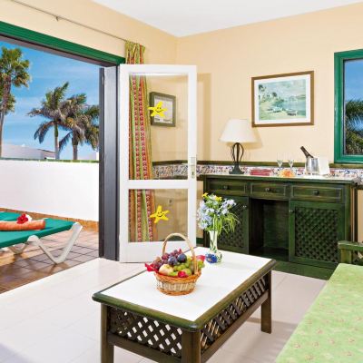 One-Bedroom Apartment Puerto Caleta Promo Code