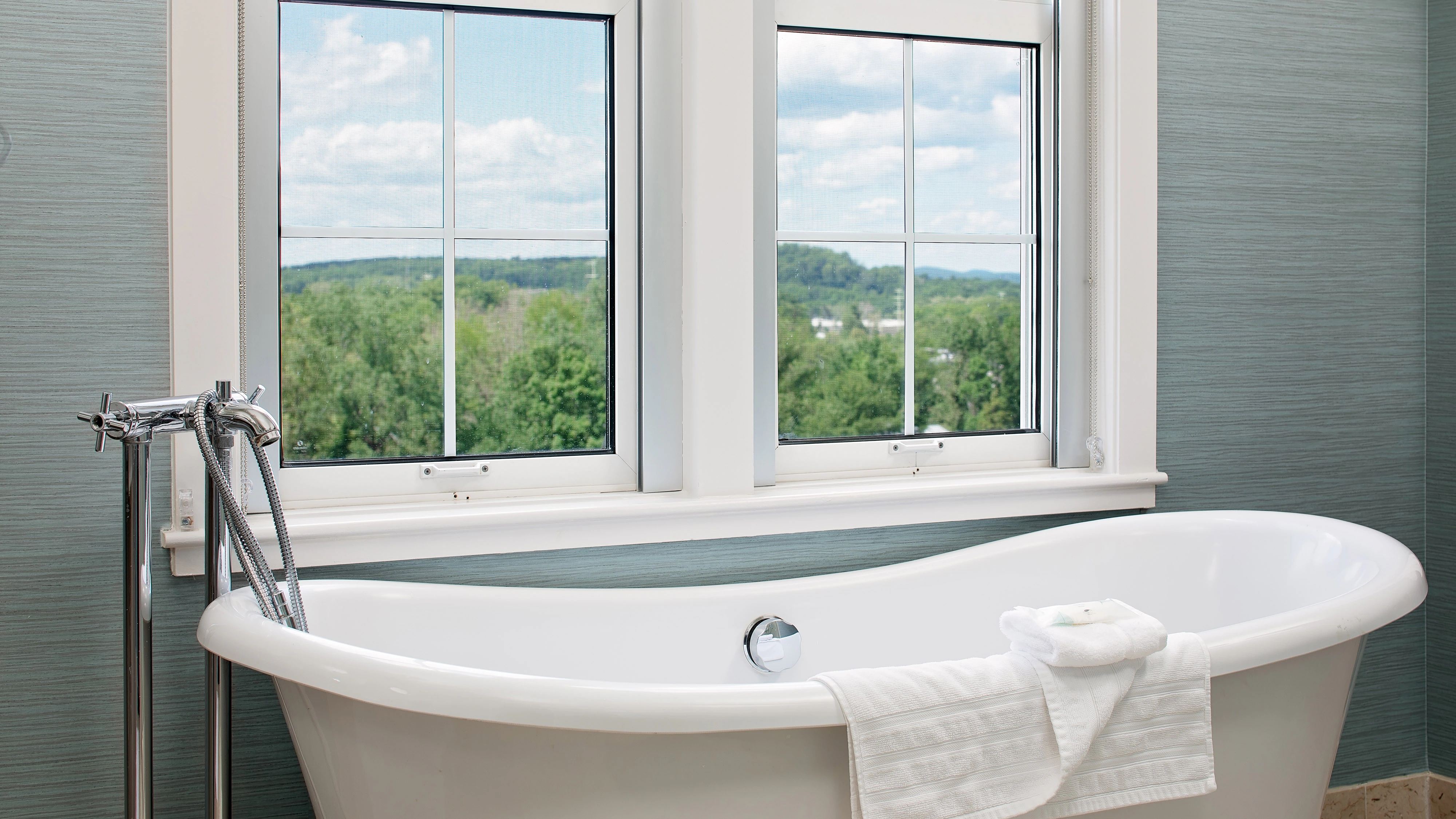 总统单卧室特大床套房带梳化床