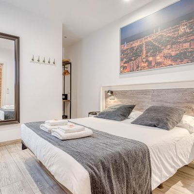Premium Double Room, 1 Double Bed, Non Smoking Hostal Bedmates Promo Code