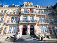 Les Jardins du Mess Hotels in Meuse