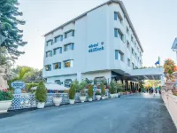 Hotel Hillock โรงแรมในเมาท์ อาบู