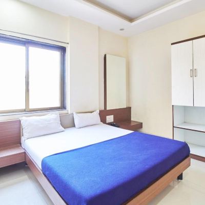 Double Bed Air Conditioning Hotel JK Palace Promo Code