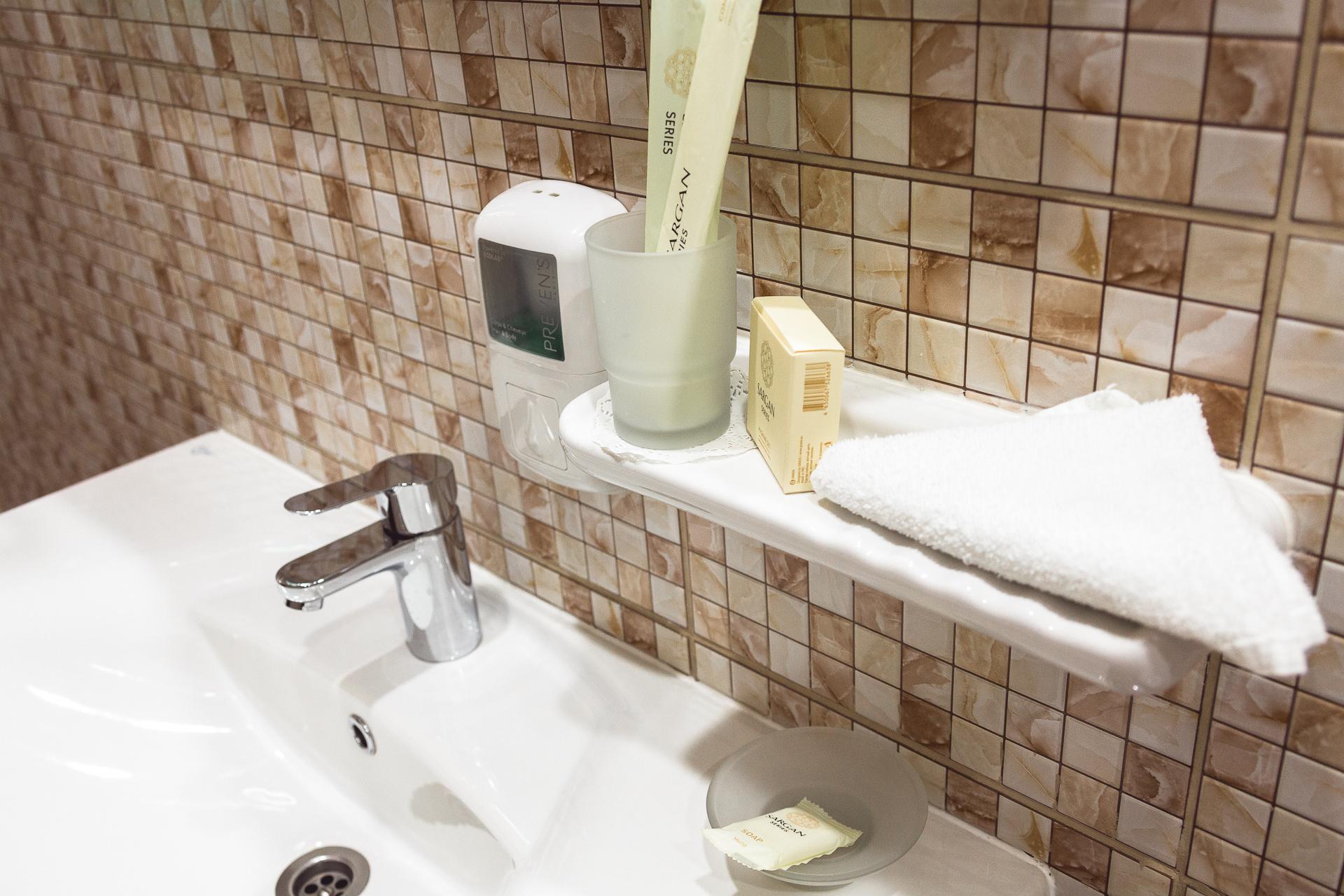 套房双人或双床间