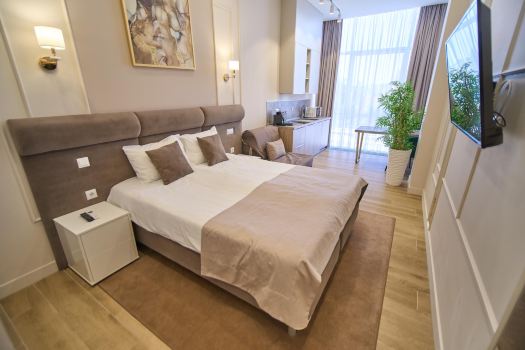 Mirror Residence Hotel