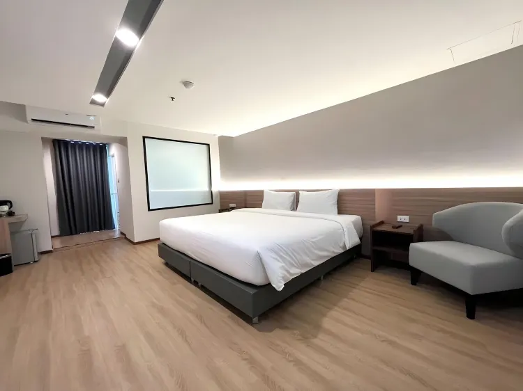 ดีลักซ์ เตียงใหญ่