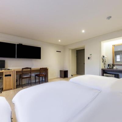 三臥室客房 雅加西門飯店優惠