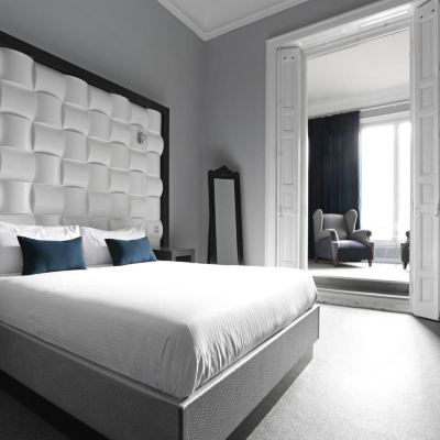 Suite Amra Barcelona Gran Via Promo Code
