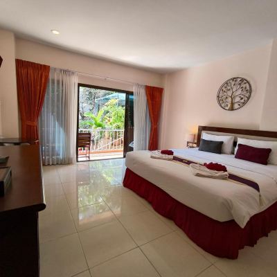 豪華雙人房（直通泳池） 七大洋酒店優惠