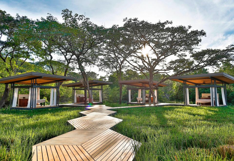 Hotel El Mangroove, Autograph Collection, Exterior, Garden
