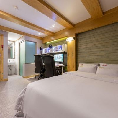 오늘만 특별가-주차 비용 별도 (무작위 배정) 캔 모텔 쿠폰