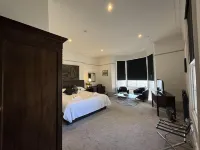 โรงแรม เดอะ ชาเปล เฮาส์ โรงแรมใน