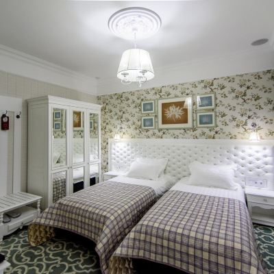 Family Twin Room Hotel Voyage Promo Code