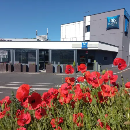 Ibis Budget Reims Parc des Expositions Отели в г. Реймс