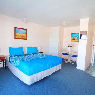 Budget Double Room No SPA Bath Golden Glow Motel Promo Code