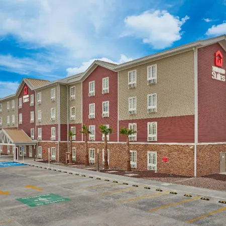 Extended Suites Tijuana Macroplaza