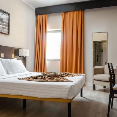 Double Room Hotel Dom Luis Promo Code