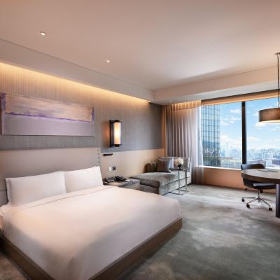 프리미엄 시티 뷰룸 킹 침대 1개 콘래드 서울 쿠폰