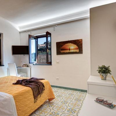 Deluxe Room with Garden View Oleum Promo Code