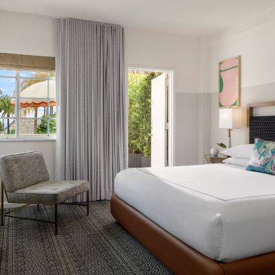 Premium King Room Oceanfront with Terrace Kimpton Surfcomber Hotel, an IHG Hotel Promo Code