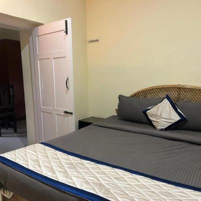 Budget Double Room Bruton Resorts Promo Code