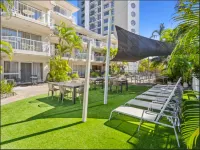 Outrigger Burleigh