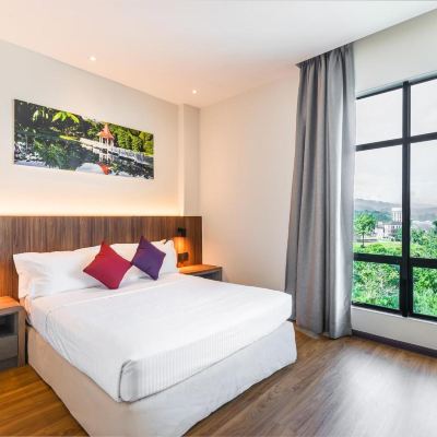 Superior Queen Room Flemington Hotel Promo Code