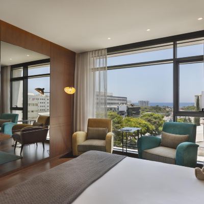 Publica海景，客房，1張大床，海景，高樓層 普布利卡埃羅特酒店，簽名收藏優惠