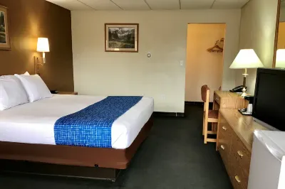 Travelodge by Wyndham Powell Hotels in 