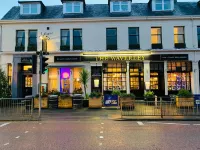 The Waverley Hotel Hotels in 